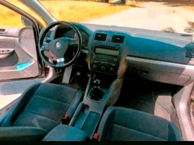 Second-hand VW Golf V 105 CP (77 kW) 2008 Negru Break