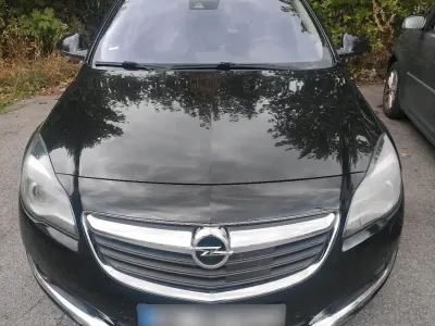 Gebraucht Opel Insignia 136 PS (100 kW) 2026 Schwarz Kombi