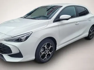 Neu MG MG3 Luxury 194 PS (142 kW) 2026 Weiß Kleinwagen
