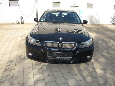 Second-hand BMW 320 Sport Line 184 CP (135 kW) 2011 Negru Break