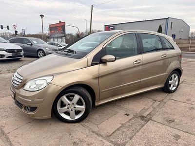 Gebraucht Mercedes B170 116 PS (85 kW) 2006 Gelb Van / Kleinbus