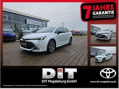 Neu Toyota Corolla 196 PS (144 kW) 2025 Platinum white pearl mc. Kombi