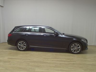 Mercedes C220