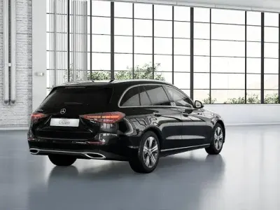 Gebraucht Mercedes C300e Avantgarde 313 PS (230 kW) 2024