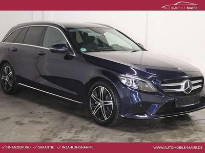 Usata Mercedes C300 Avantgarde 272 CV (200 kW) 2020 Blu Station wagon