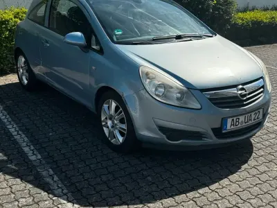 Używany Opel Corsa 90 KM (66 kW) 2006 Hatchback
