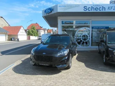Gebraucht Ford Kuga ST-Line X 150 PS (110 kW) 2023 Schwarz SUV