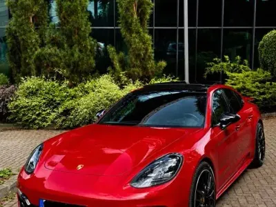 Gebraucht Porsche Panamera GTS 460 PS (338 kW) 2019 Rot Kleinwagen