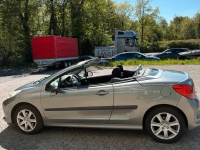 Gebraucht Peugeot 207 CC 120 PS (88 kW) 2007 Cabrio