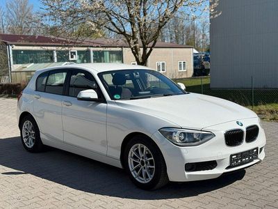 Gebraucht BMW 116 Advantage 136 PS (100 kW) 2013 Weiß Kleinwagen
