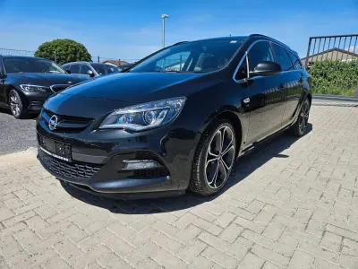 Gebraucht Opel Astra Energy 170 PS (125 kW) 2014 Schwarz Kombi