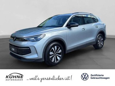 Oyster silver metallic Gebraucht 2025 VW Tiguan Goal SUV | 46.560 € (Teuer)