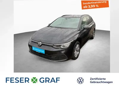 Gebraucht VW Golf VIII Life 116 PS (85 kW) 2022 Deep black perleffekt Kombi