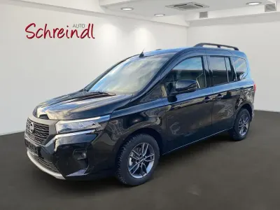Neu Nissan Townstar Tekna 131 PS (96 kW) 2026 Schwarz Kombi