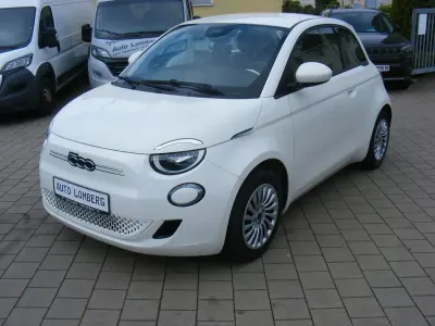 Gebraucht Fiat 500e Basis 86 kW (118 PS) 2023 Weiß