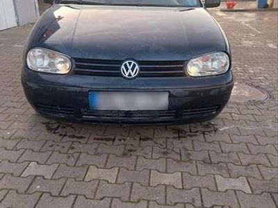 Usata VW Golf IV 66 CV (48 kW) 2005 Nero Berlina