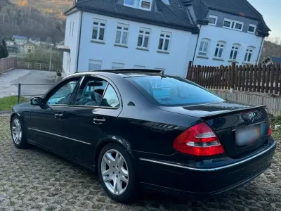 Gebraucht Mercedes E320 224 PS (164 kW) 2003 Schwarz Limousine