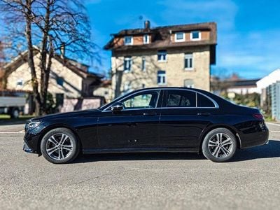 Gebraucht Mercedes E220 194 PS (142 kW) 2021 Schwarz Limousine