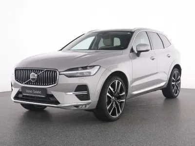 Gebraucht Volvo XC60 Ultimate 197 PS (144 kW) 2023 Silber SUV