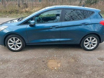Gebraucht Ford Fiesta 75 PS (55 kW) 2021 Blau Kleinwagen