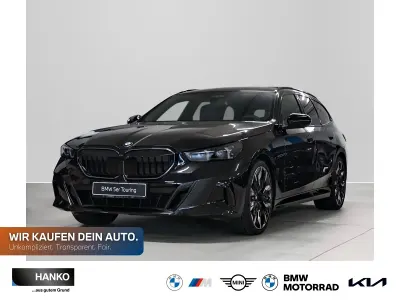 Neu BMW 540 Comfort Edition 303 PS (222 kW) 2026 Black sapphire Kombi