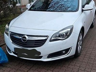 Gebraucht Opel Insignia Innovation 163 PS (119 kW) 2015 Weiß Kombi
