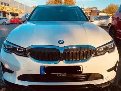 Gebraucht BMW 320 184 PS (135 kW) 2020 Weiß Limousine