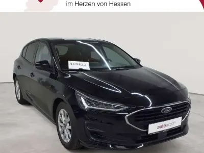 Gebraucht Ford Focus Cool & Connect 120 PS (88 kW) 2023 Agate black metallic Limousine