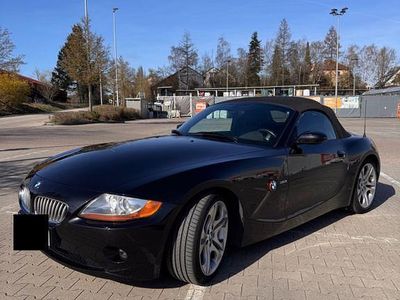Second-hand BMW Z4 Sport Line 231 CP (169 kW) 2003 Negru Cabrio