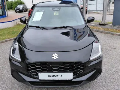 Neu Suzuki Swift Comfort 83 PS (61 kW) 2026 Schwarz Kleinwagen