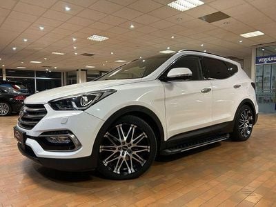 Weiß Gebraucht 2017 Hyundai Santa Fe Premium SUV | 19.490 € (Fairer Preis)