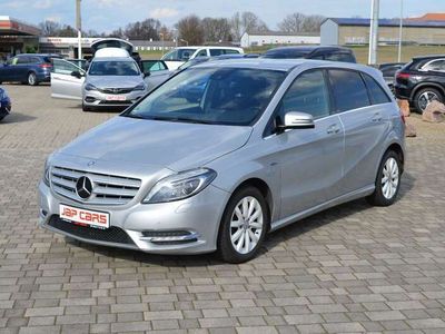 gebraucht Mercedes B200 CDI Aut. Edition+ Xenon+AHK+Navi+Assistent