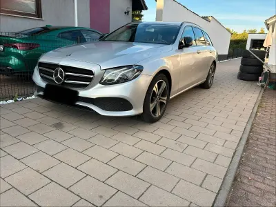 Brugt Mercedes E200