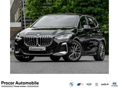 Gebraucht BMW 223 Active Tourer M Sport 197 PS (144 kW) 2023 Black sapphire Van / Kleinbus