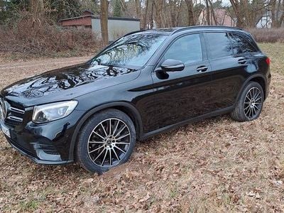 Gebraucht Mercedes GLC300 245 PS (180 kW) 2017 Schwarz SUV