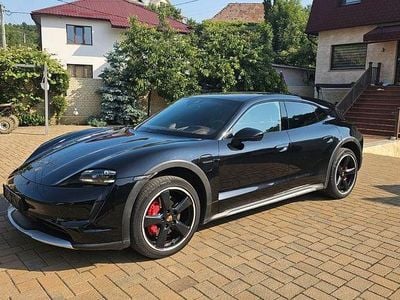 Porsche Taycan 4S