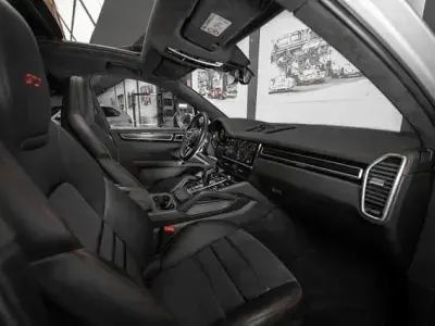 Gebraucht Porsche Cayenne GTS 460 PS (338 kW) 2022 Silber SUV