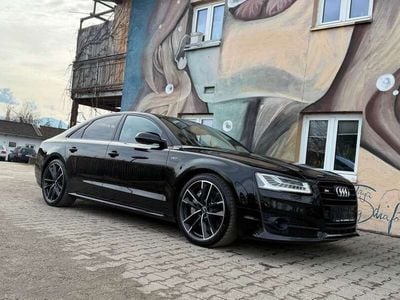 Audi S8 plus