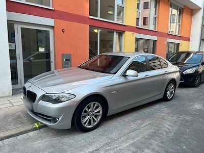 Gebraucht BMW 520 184 PS (135 kW) 2012 Silber Limousine
