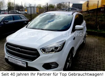 Używany Ford Kuga ST-Line 179 KM (131 kW) 2018 Biały SUV
