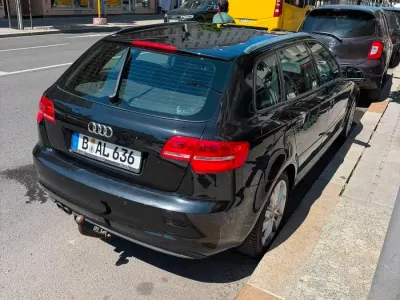 Gebraucht Audi A3 125 PS (91 kW) 2011 Schwarz Kleinwagen
