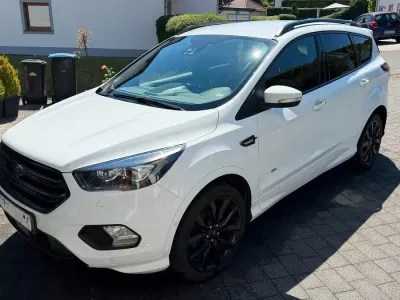 Gebraucht Ford Kuga ST-Line 184 PS (135 kW) 2018 Weiß SUV