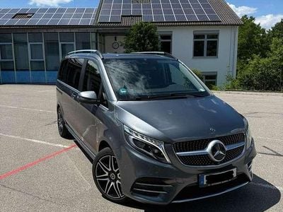 Usata Mercedes V300 AMG line 239 CV (175 kW) 2019 Grigio Monovolume
