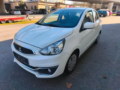 Gebraucht Mitsubishi Space Star Edition 70 PS (51 kW) 2018 Weiß Kleinwagen