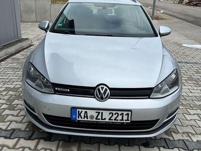 Silber Gebraucht 2015 VW Golf VII Trendline Kombi | 5.750 € (Guter Preis)