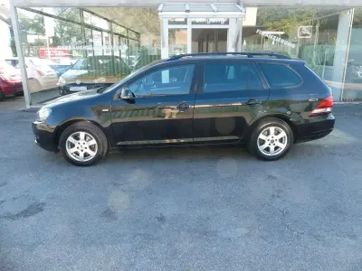 Gebraucht VW Golf VII Match 105 PS (77 kW) 2013 Schwarz Kombi