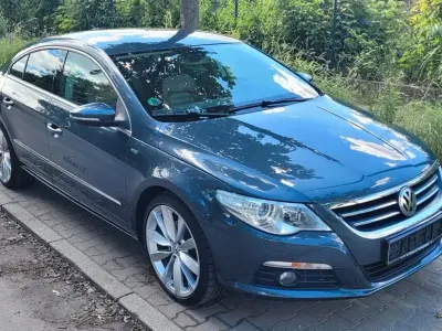 Gebraucht VW Passat Exclusive 170 PS (125 kW) 2010 Blau Coupé