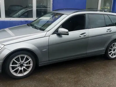 Second-hand Mercedes C200
