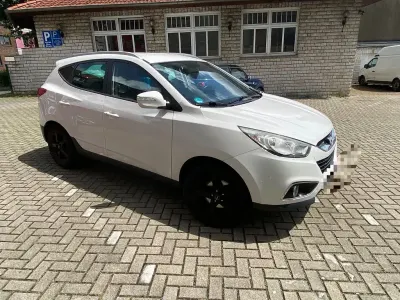 Gebraucht Hyundai ix35 Premium 184 PS (135 kW) 2013 Weiß SUV