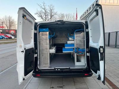 Gebraucht Opel Vivaro 120 PS (88 kW) 2018 Weiß Van / Kleinbus
